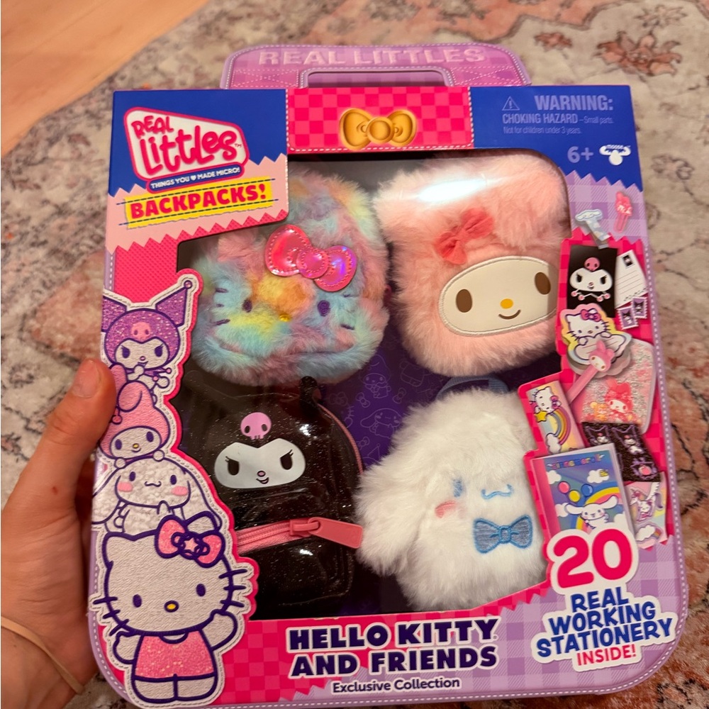 Hello Kitty and Friends Backpack Set